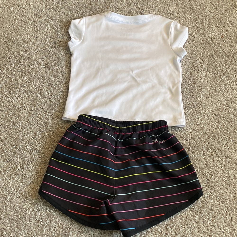 Nike Dri-Fit Matching Set - Picture 6 of 6